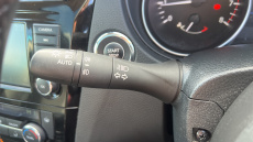 Nissan Qashqai 1.3 DiG-T N-Connecta 5dr [Glass Roof Pack] Petrol Hatchback